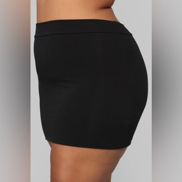 NWT Fashion Nova Melanie Mini Skirt - Black Size 2X - Picture 4 of 11